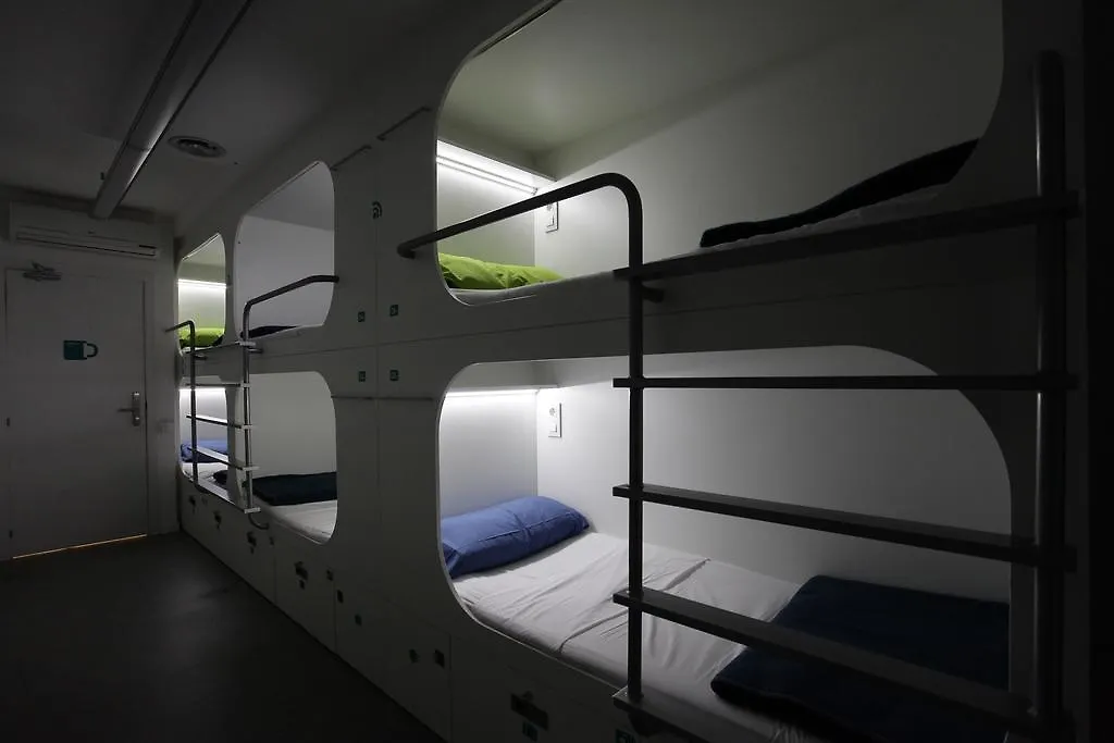 Dream Cube Hostel Barcelona