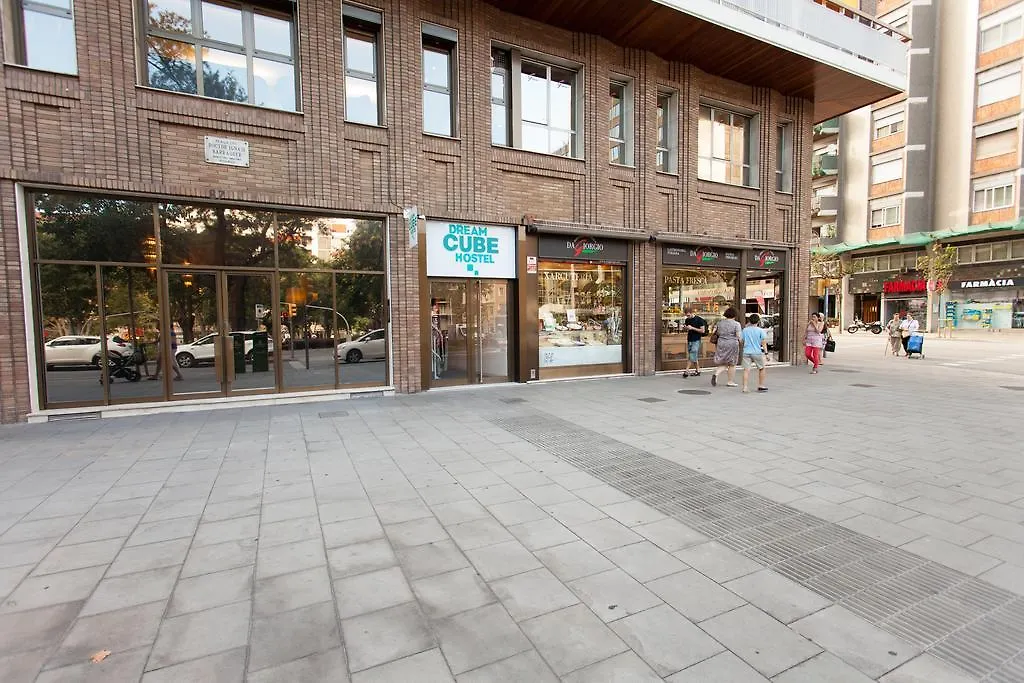 Dream Cube Hostel Barcelona