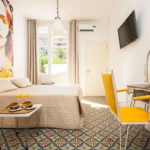 Aparthotel Numa L Roca &