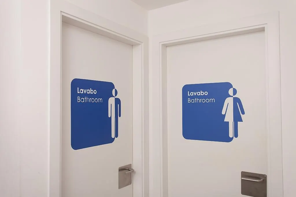 Dream Cube Hostel Barcelona