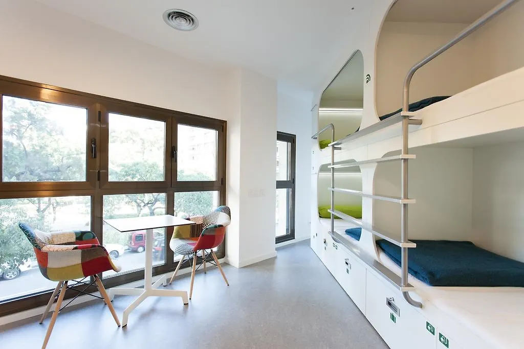 Dream Cube Hostel Barcelona
